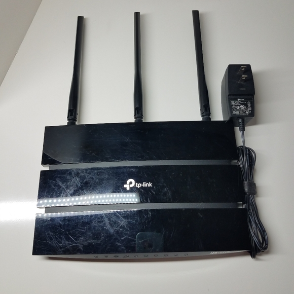 TP-Link AC1200 Dual Band Wireless and Ethernet Black Router - Picture 7 of 12